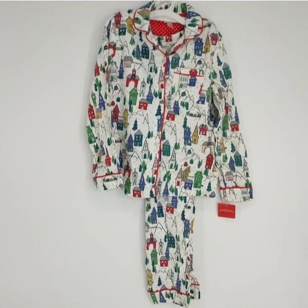 Target NEW Snowy Houses Flannel Pjammas Set 2 Pieces Button Up Size XS