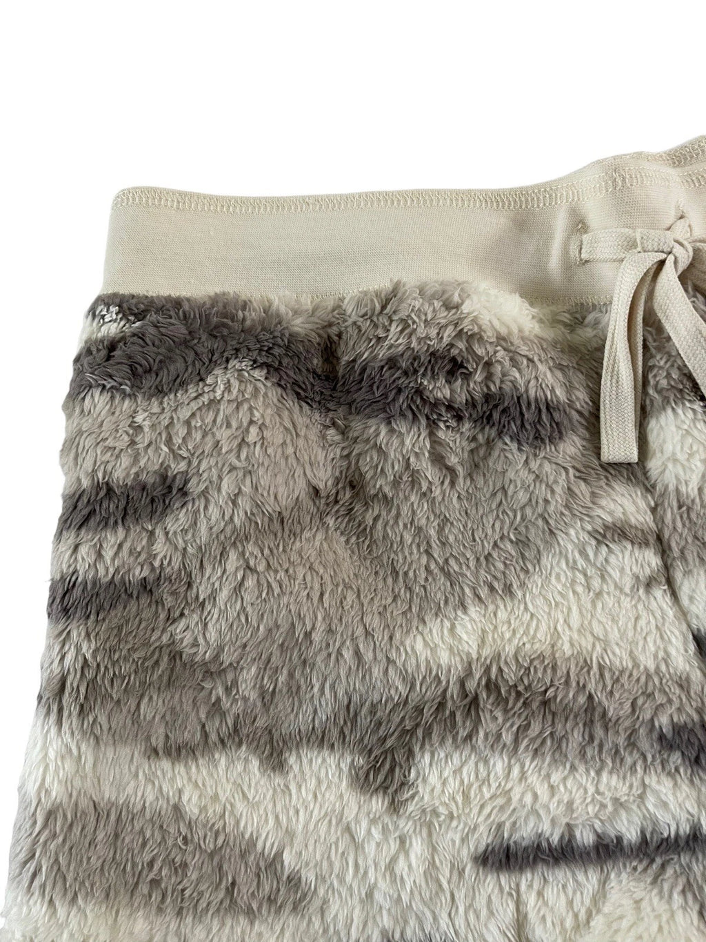 NWT PJ Salvage Women XS Camo Gray Ivory Thick Faux Fur Fleece Shorts SOFT #PQ6/8