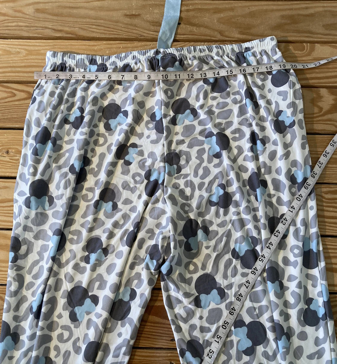 Disney NWT Women’s Jersey raglan & Jogger pajama set Size L White Grey AI