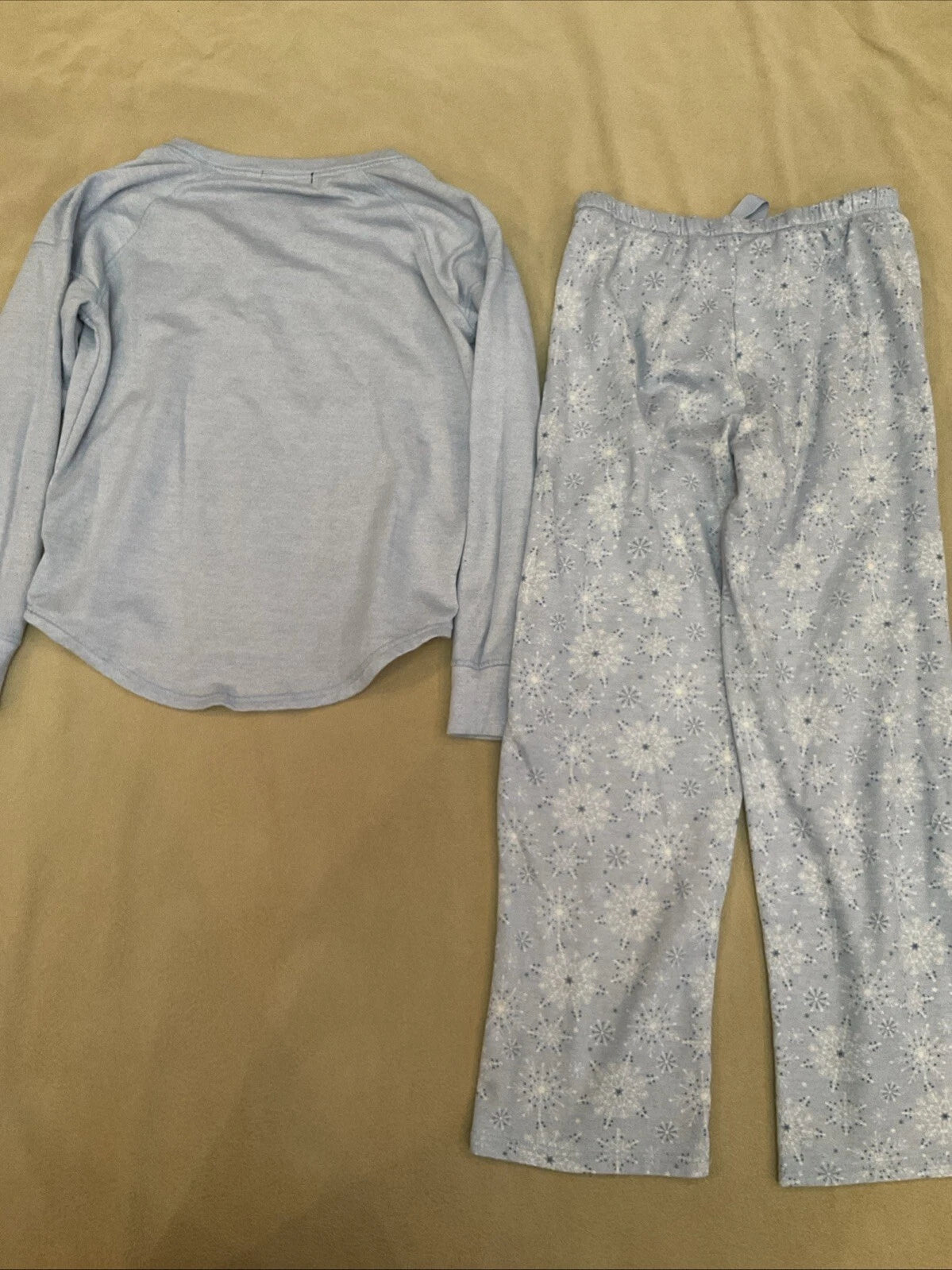 Merry Lane Pajama Set Small Womens Snowflake Baby It’s Cold Outside Flaw