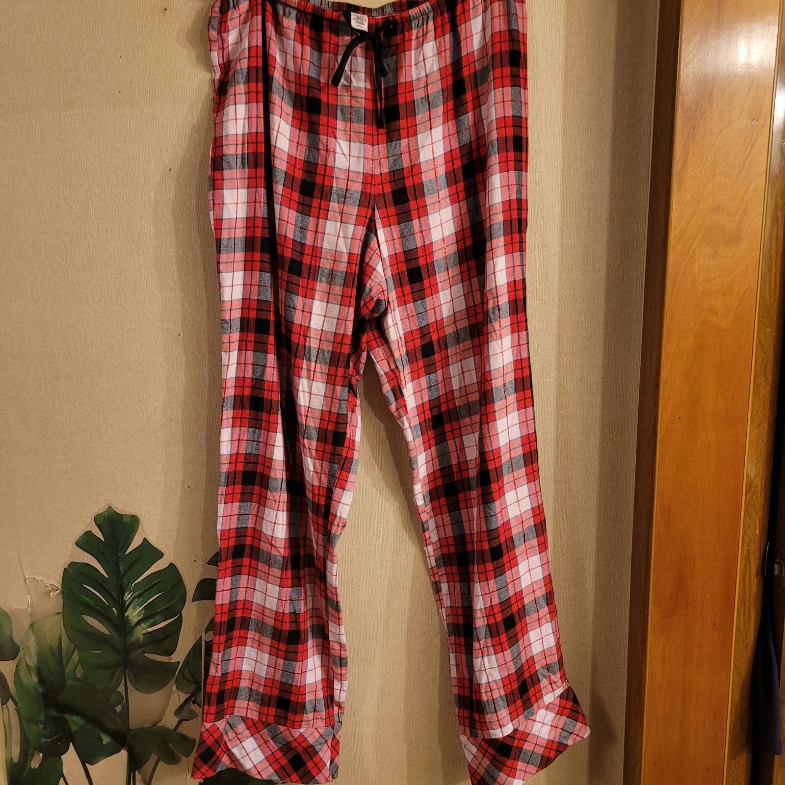Victoria's Secret Dream Tartan Plaid Pajama Set Red Medium 2pc Pant Set Holiday