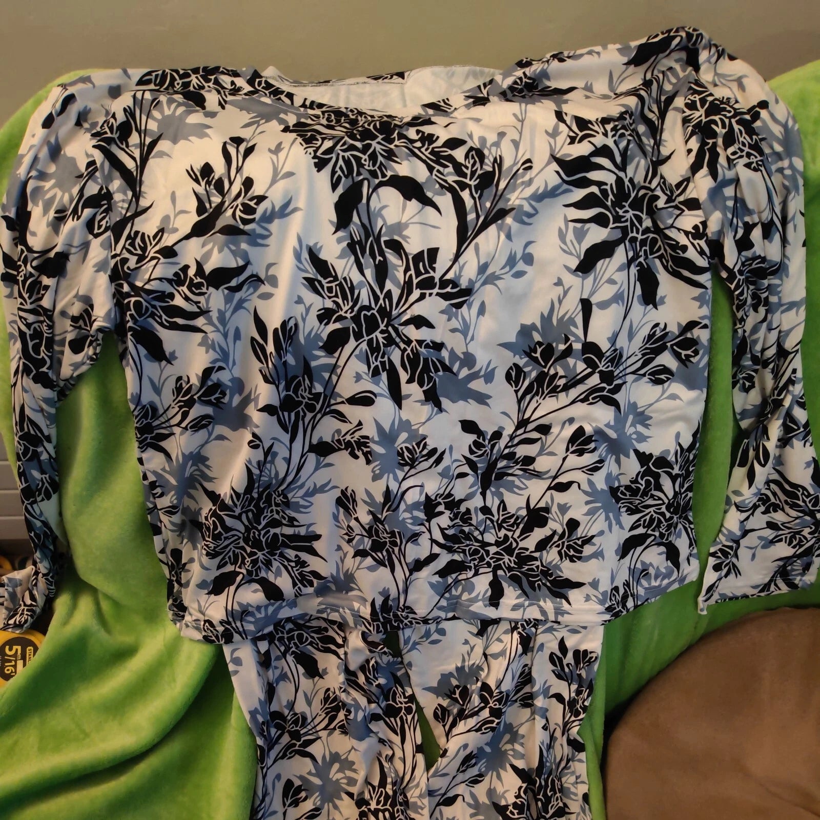 Womens Pjs Size XL
