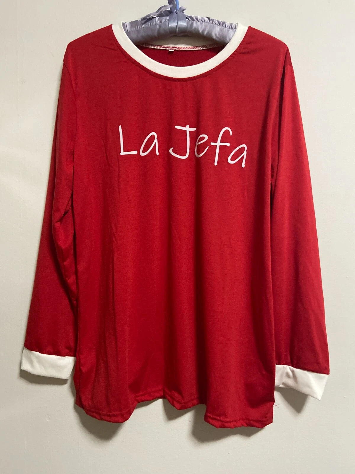 Women Long Sleeve Elastic Waist Christmas Pajamas Set "La Jefa"