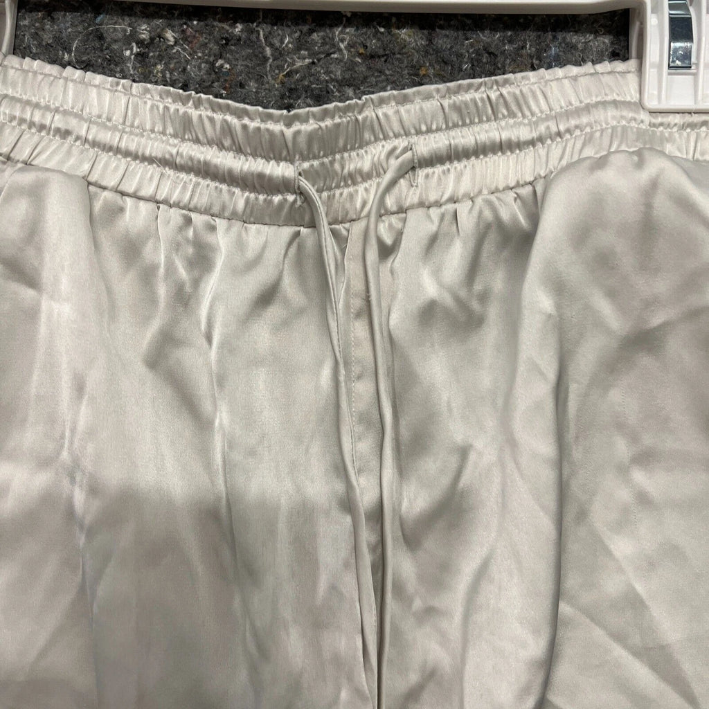 LIIQ Rush Pajama Set Women White Lightweight Two Piece Sleepwear Norm Core