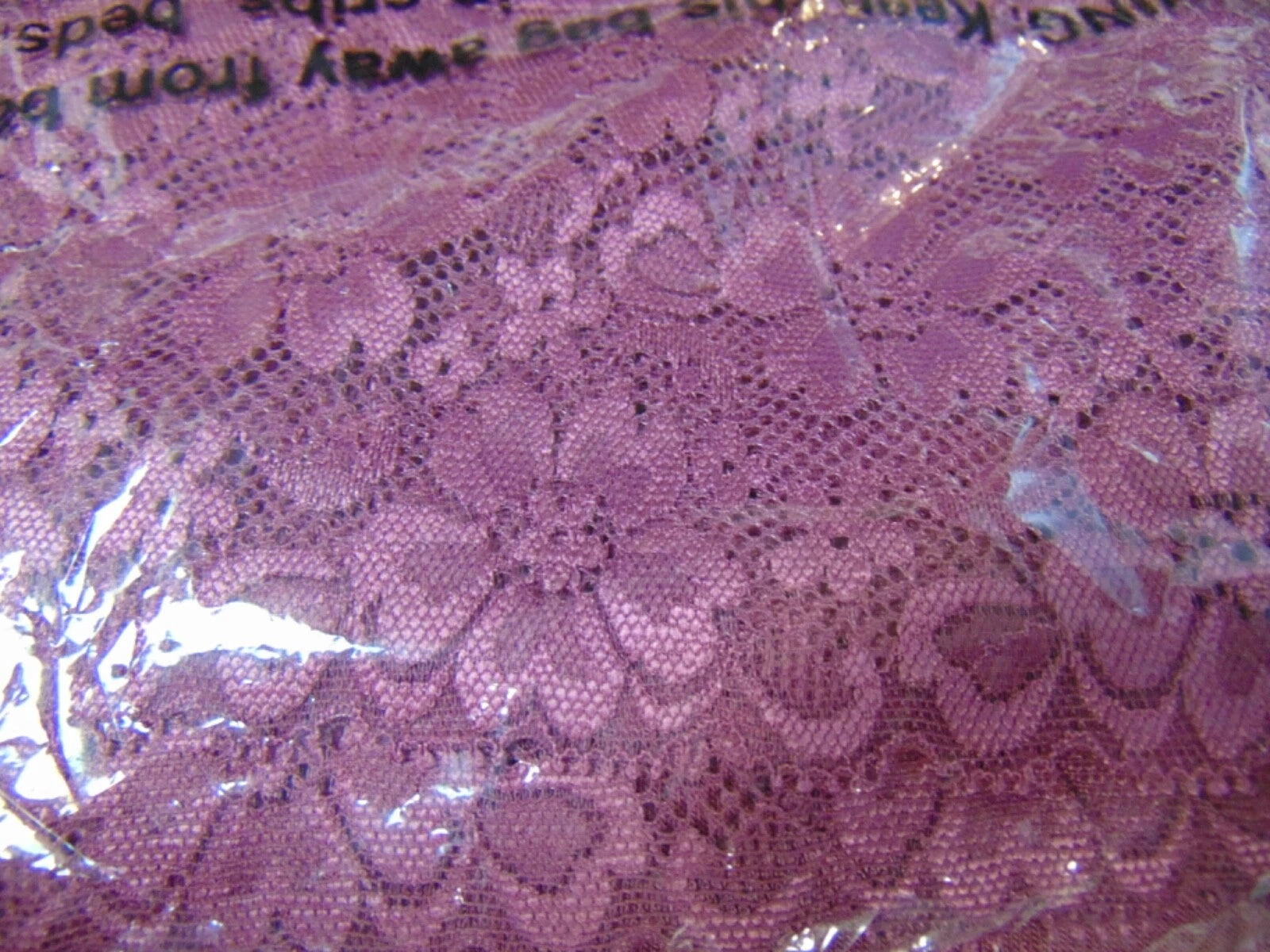 Pajama set Bali sleepwear Top base is LACE Retail $49 sz SMALL plum