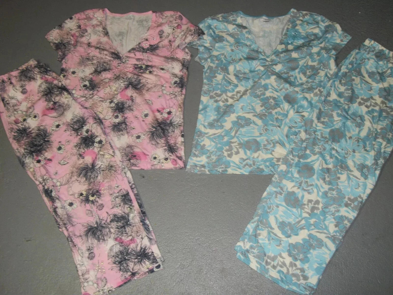 JACLYN SMITH BLUE PINK FLORAL PJ TOP & CAPRI PANTS PAJAMA SET WOMEN SZ SMALL 4 6