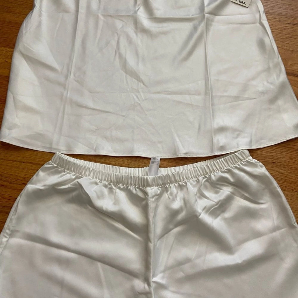 NWT Flora Nikrooz Claudine Matte Shirt Set with Lace