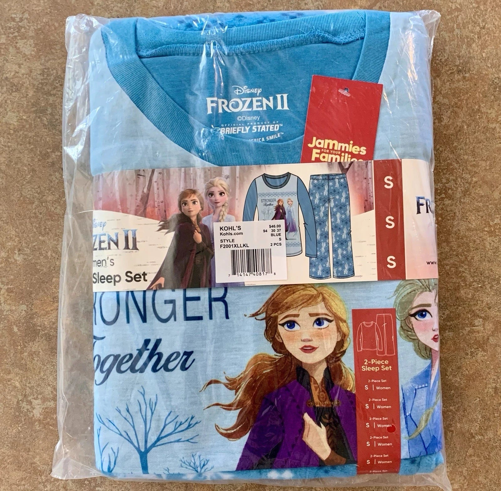 Frozen 2 Women’s Size Small Pajama Set New