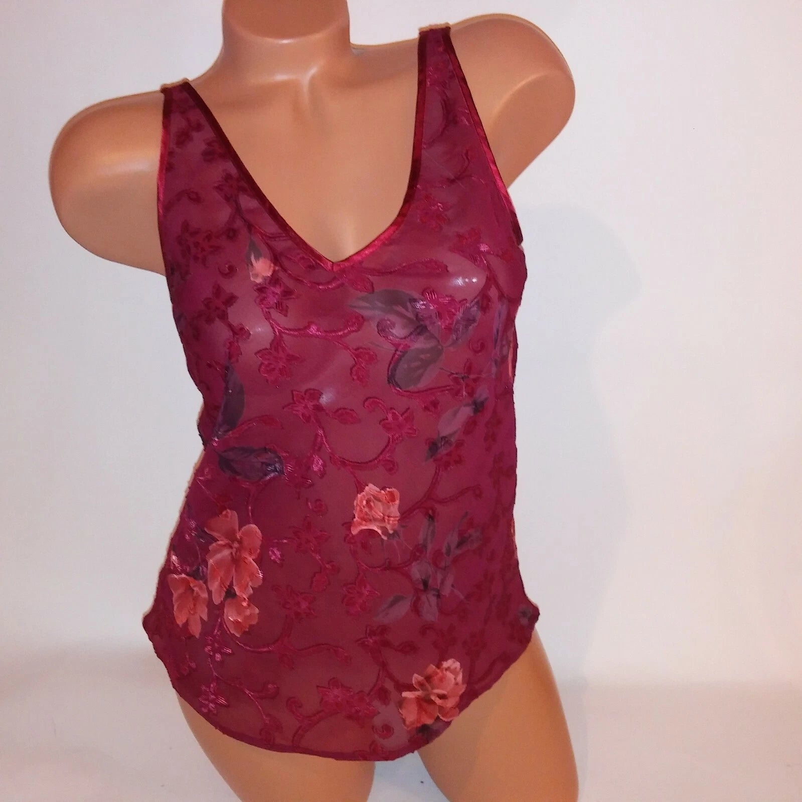 Warners Pajama Set Shorts & Tank Top Medium Burgundy Red Sheer Floral Sleeveless