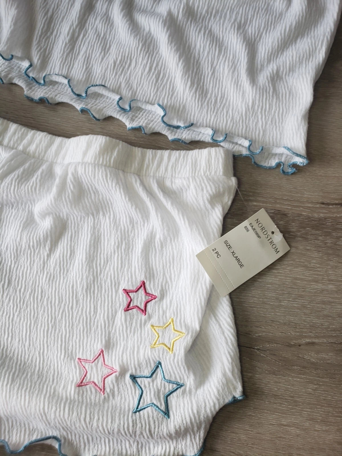Emerson Road size XL Women tee & shorts white crinkle stars print pajama set