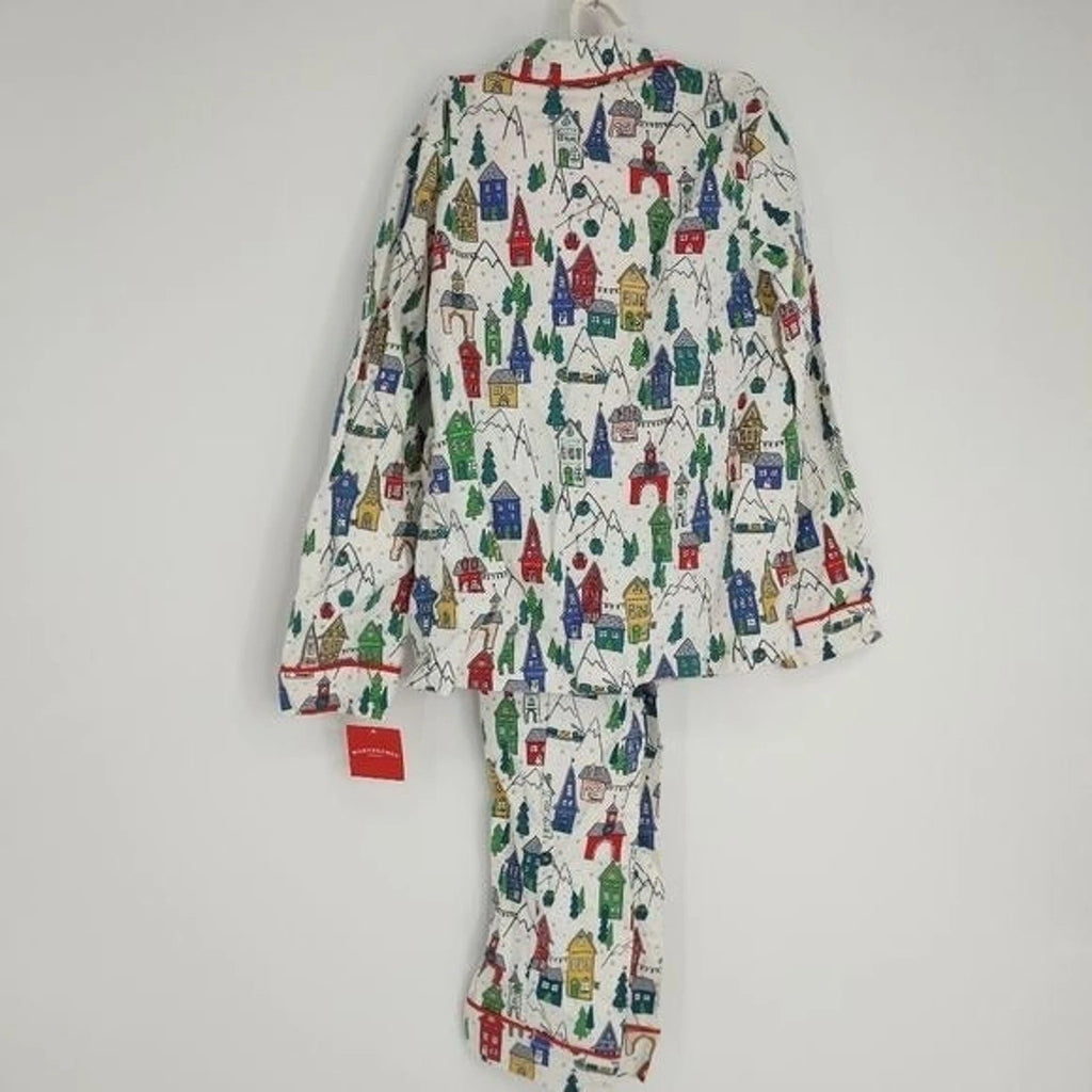 Target NEW Snowy Houses Flannel Pjammas Set 2 Pieces Button Up Size XS