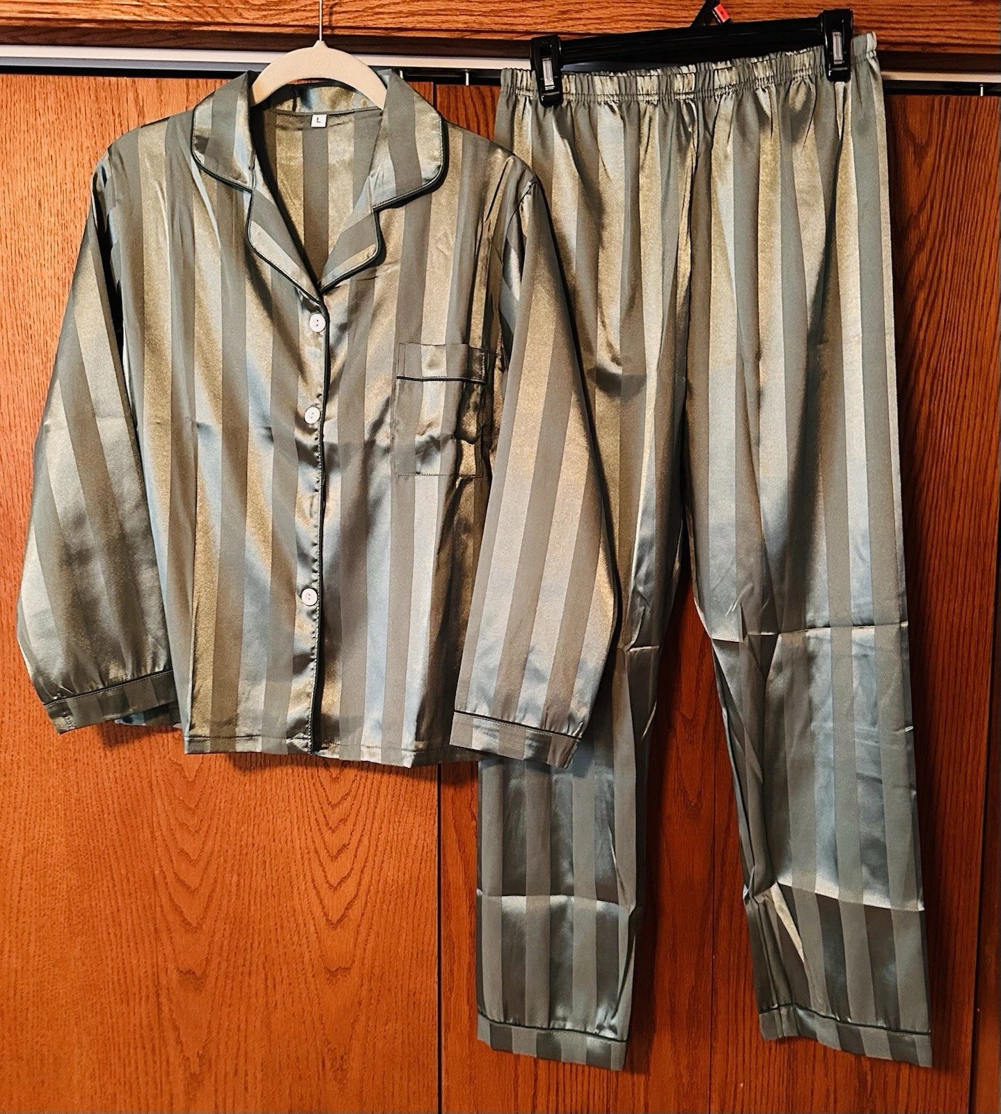 Womens Satin Feel Pajama Set Large Green Striped Contrast Binding Elastic Waist