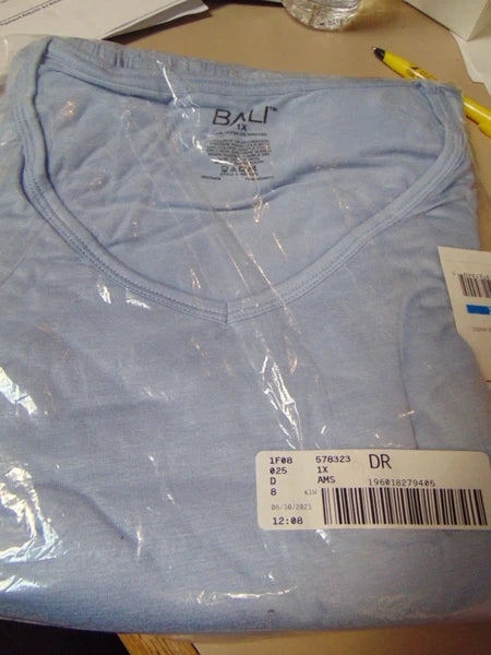 Pajama set Bali sleepwear Top base is LACE Retail $49 sz L blue Shorts
