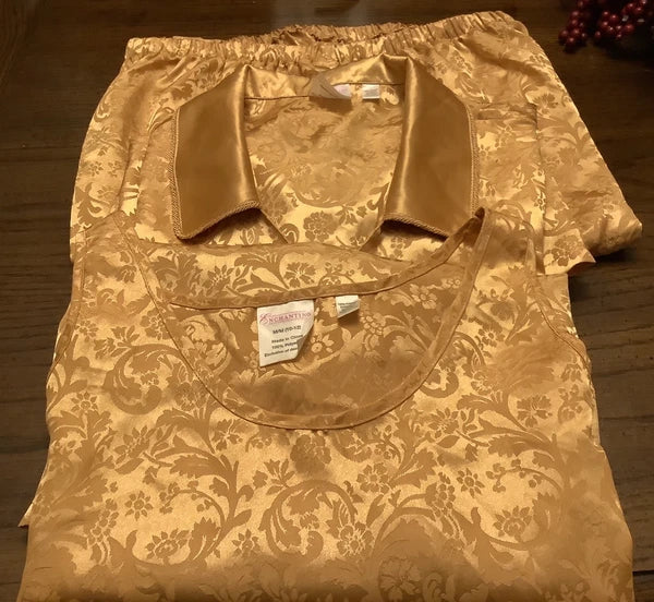 Vintage Enchanting Ladies Sleepwear. Medium (10-12). Gold. 3 Piece.